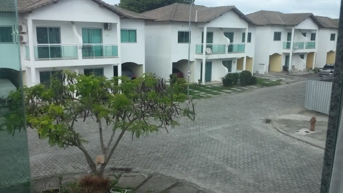 Foto 2 de Casa de Condomínio com 3 quartos à venda, 130m2 em Palmeiras, Cabo Frio - RJ