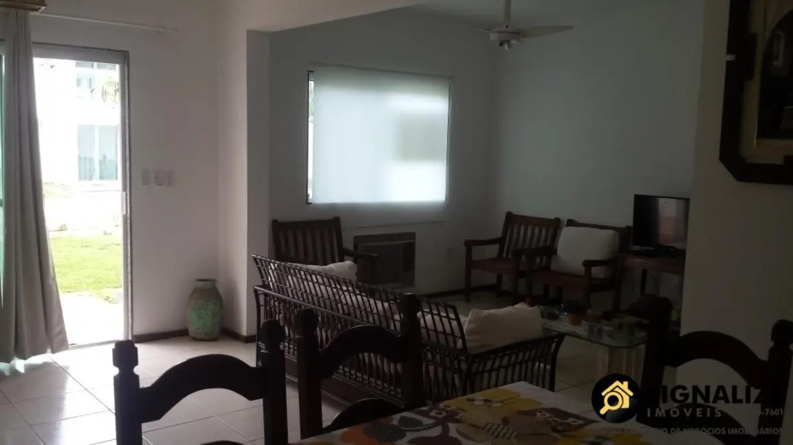 Foto 8 de Casa de Condomínio com 3 quartos à venda, 130m2 em Palmeiras, Cabo Frio - RJ