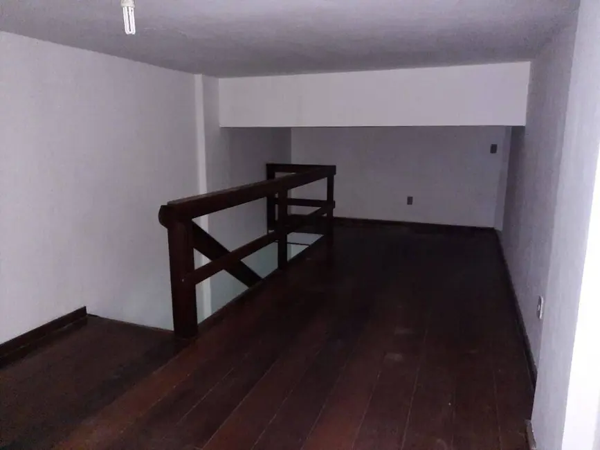 Loja para alugar, 26m2 em Centro, Cabo Frio - RJ - imagem 6 Foto 6 de Loja para alugar, 26m2 em Centro, Cabo Frio - RJ