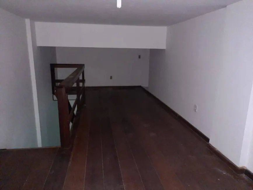 Loja para alugar, 26m2 em Centro, Cabo Frio - RJ - imagem 7 Foto 7 de Loja para alugar, 26m2 em Centro, Cabo Frio - RJ