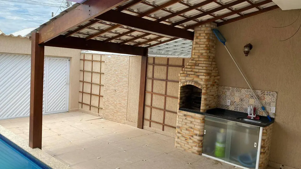 Foto 3 de Casa com 3 quartos à venda, 180m2 em Nova São Pedro, Sao Pedro Da Aldeia - RJ