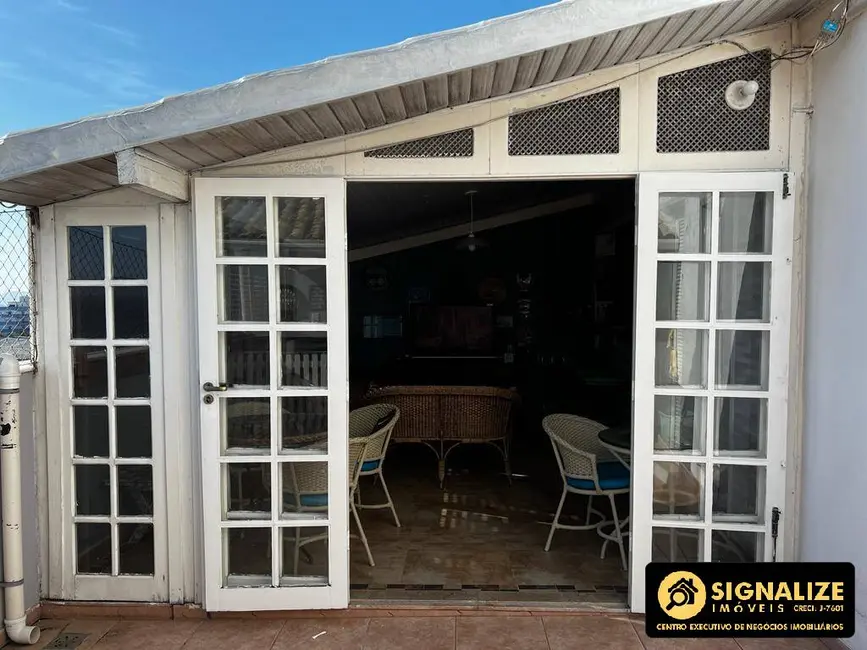 Cobertura com 3 quartos à venda, 151m2 em Centro, Cabo Frio - RJ - imagem 3 Foto 3 de Cobertura com 3 quartos à venda, 151m2 em Centro, Cabo Frio - RJ