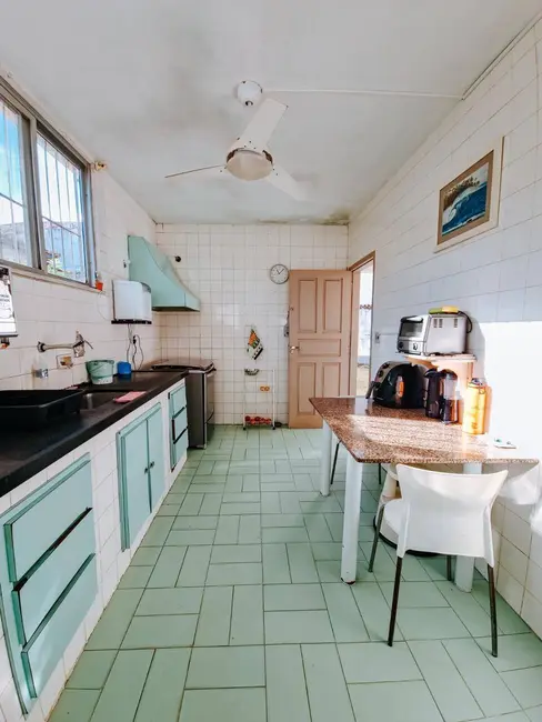 Foto 9 de Casa com 3 quartos à venda, 450m2 em Portinho, Cabo Frio - RJ