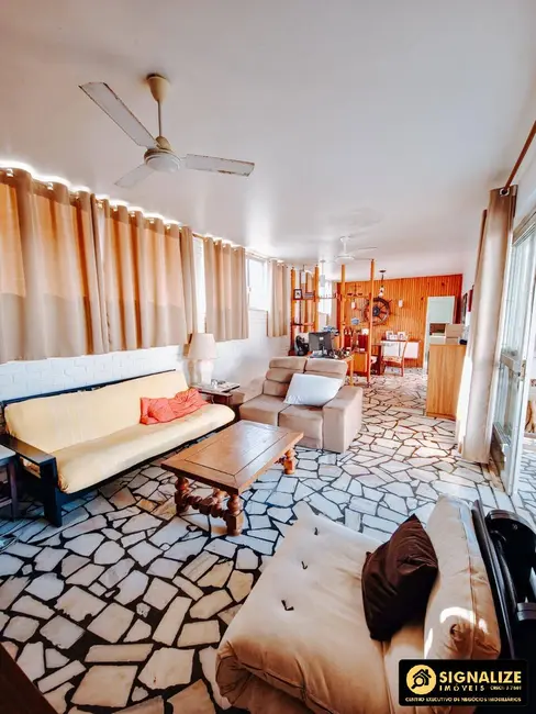 Foto 2 de Casa com 3 quartos à venda, 450m2 em Portinho, Cabo Frio - RJ