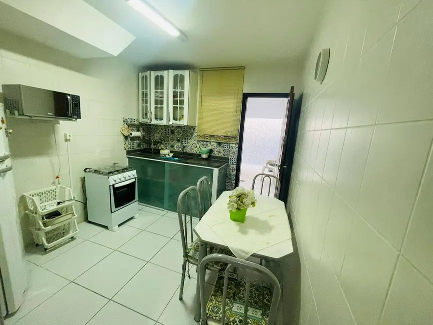 Foto 8 de Casa com 2 quartos à venda, 76m2 em Manoel Correa, Cabo Frio - RJ