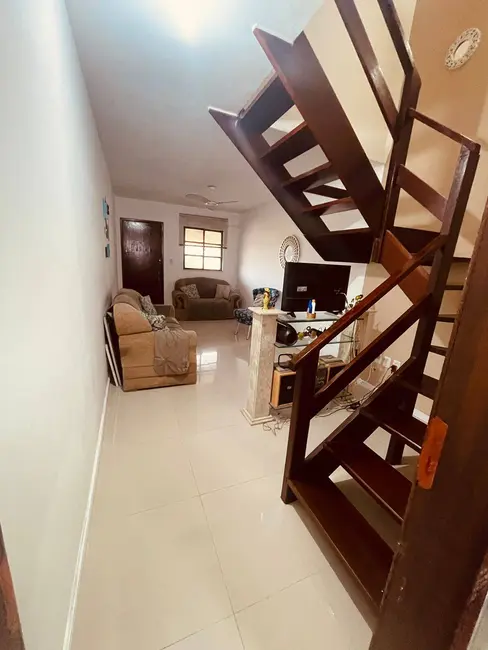 Foto 5 de Casa com 2 quartos à venda, 76m2 em Manoel Correa, Cabo Frio - RJ