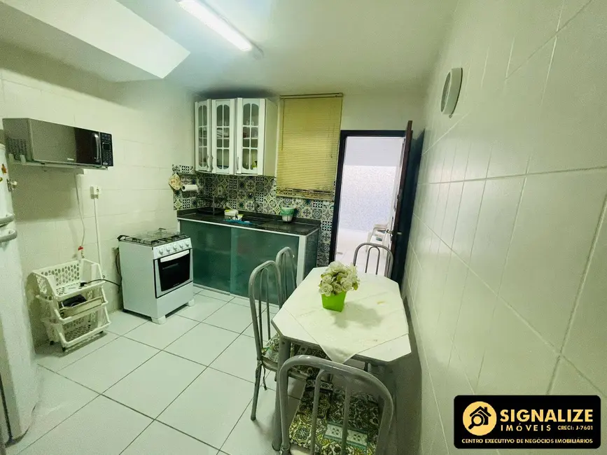 Foto 8 de Casa com 2 quartos à venda, 76m2 em Manoel Correa, Cabo Frio - RJ