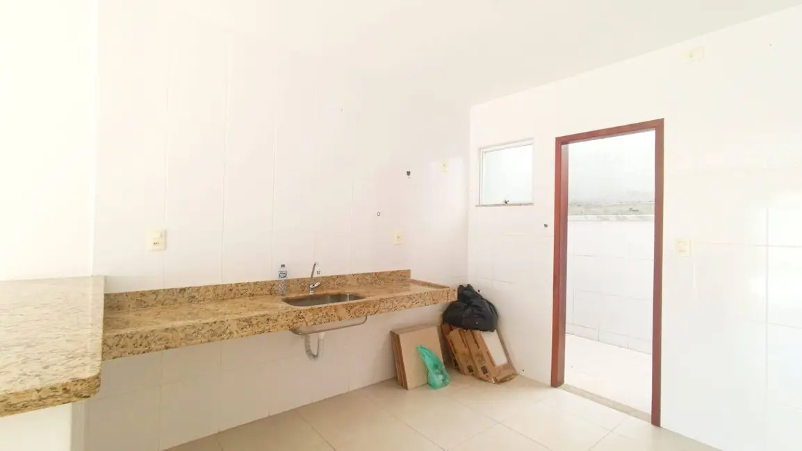 Foto 7 de Casa com 2 quartos à venda, 87m2 em Peró, Cabo Frio - RJ