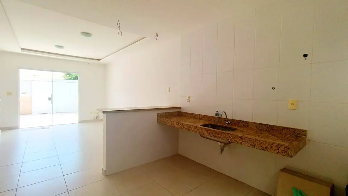 Foto 6 de Casa com 2 quartos à venda, 87m2 em Peró, Cabo Frio - RJ