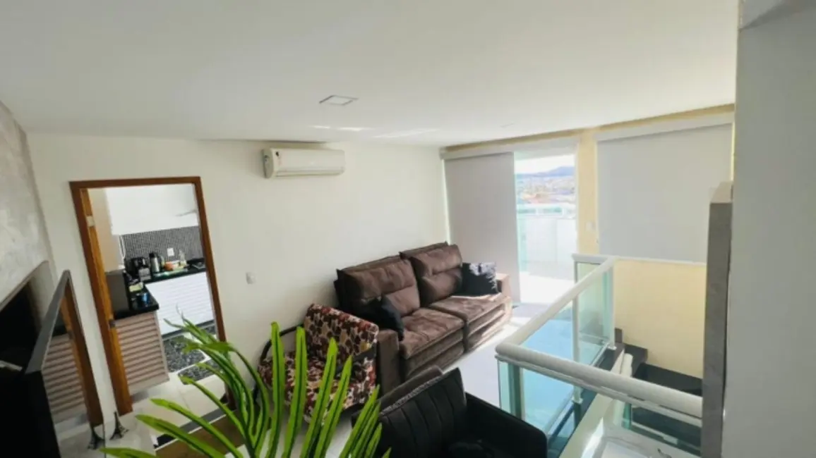 Cobertura com 3 quartos à venda em Jardim Flamboyant, Cabo Frio - RJ - imagem 4 Foto 4 de Cobertura com 3 quartos à venda em Jardim Flamboyant, Cabo Frio - RJ