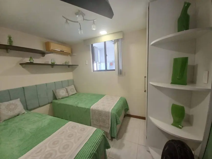 Foto 4 de Cobertura com 3 quartos à venda, 180m2 em Centro, Cabo Frio - RJ