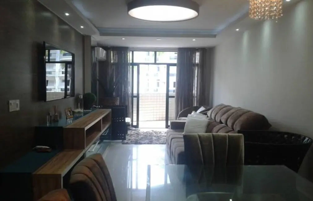 Apartamento com 3 quartos à venda, 126m2 em Braga, Cabo Frio - RJ - imagem 7 Foto 7 de Apartamento com 3 quartos à venda, 126m2 em Braga, Cabo Frio - RJ