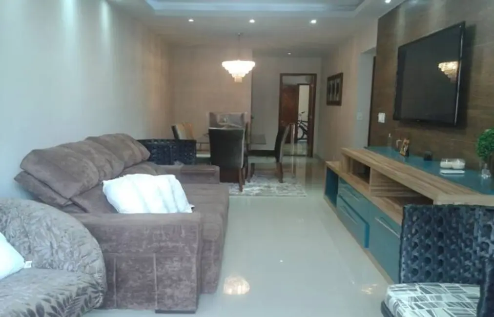 Apartamento com 3 quartos à venda, 126m2 em Braga, Cabo Frio - RJ - imagem 3 Foto 3 de Apartamento com 3 quartos à venda, 126m2 em Braga, Cabo Frio - RJ