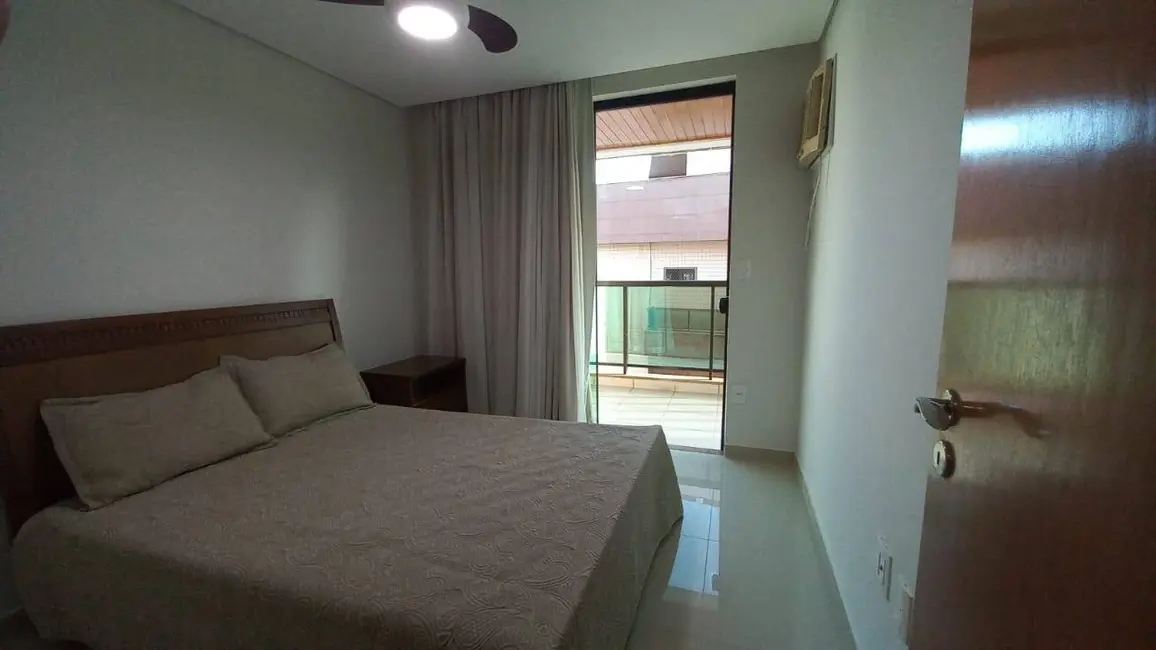 Foto 9 de Apartamento com 5 quartos à venda, 298m2 em Braga, Cabo Frio - RJ