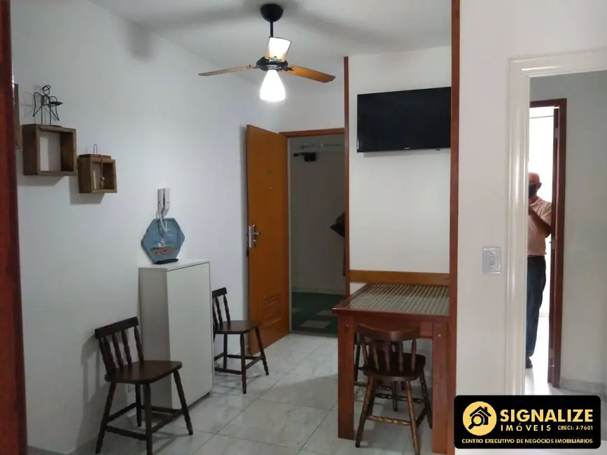 Foto 2 de Apartamento com 1 quarto à venda, 30m2 em Centro, Cabo Frio - RJ