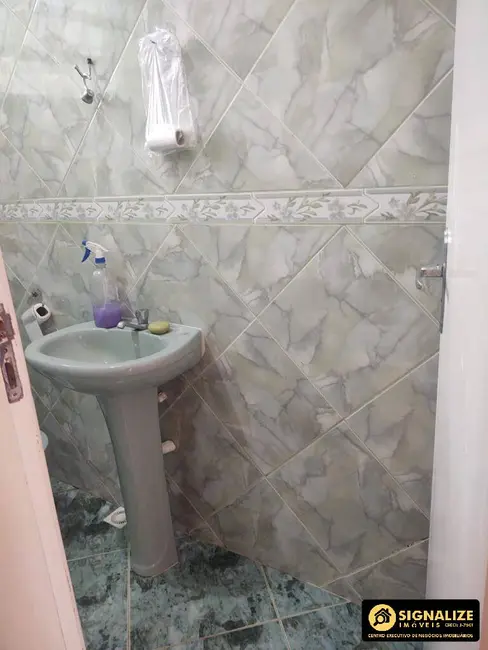 Casa de Condomínio com 2 quartos à venda, 150m2 em Foguete, Cabo Frio - RJ - imagem 8 Foto 8 de Casa de Condomínio com 2 quartos à venda, 150m2 em Foguete, Cabo Frio - RJ