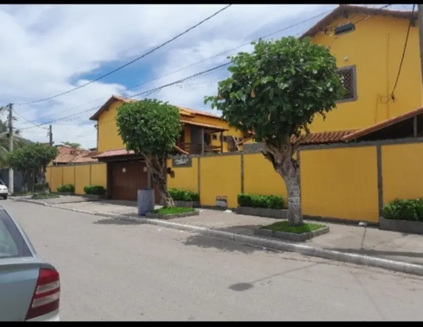 Foto 2 de Casa de Condomínio com 2 quartos à venda, 130m2 em Ogiva, Cabo Frio - RJ