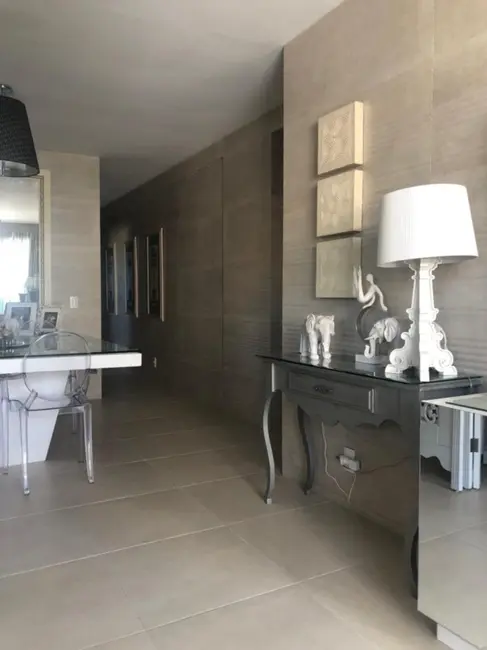 Foto 9 de Cobertura com 3 quartos à venda, 230m2 em Passagem, Cabo Frio - RJ