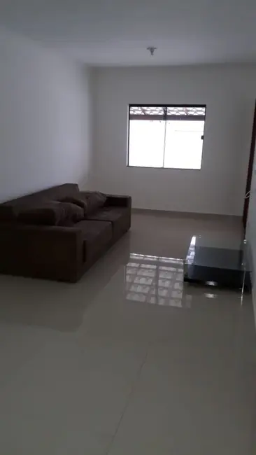 Foto 3 de Casa com 4 quartos à venda, 225m2 em Cabo Frio - RJ