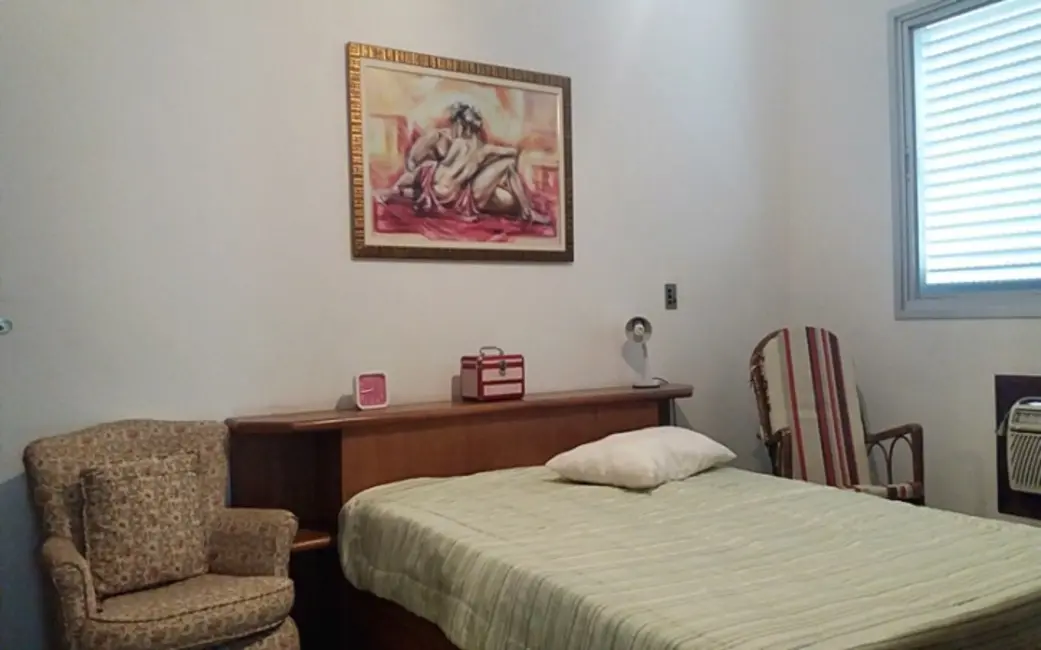 Foto 9 de Apartamento com 3 quartos à venda, 150m2 em Algodoal, Cabo Frio - RJ