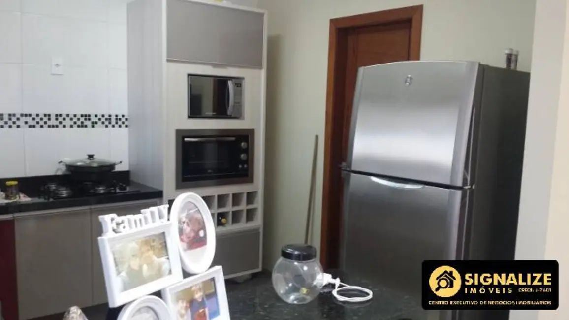 Casa com 3 quartos à venda, 115m2 em Centro, Sao Pedro Da Aldeia - RJ - imagem 9 Foto 9 de Casa com 3 quartos à venda, 115m2 em Centro, Sao Pedro Da Aldeia - RJ