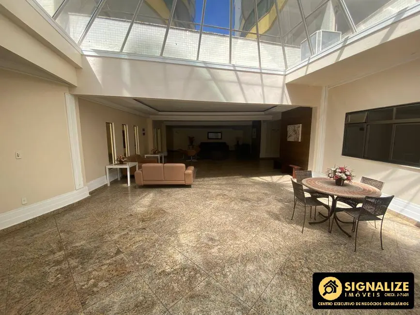 Apartamento com 3 quartos à venda, 220m2 em Centro, Cabo Frio - RJ - imagem 9 Foto 9 de Apartamento com 3 quartos à venda, 220m2 em Centro, Cabo Frio - RJ