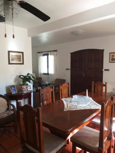 Foto 5 de Casa de Condomínio com 2 quartos à venda, 100m2 em Braga, Cabo Frio - RJ