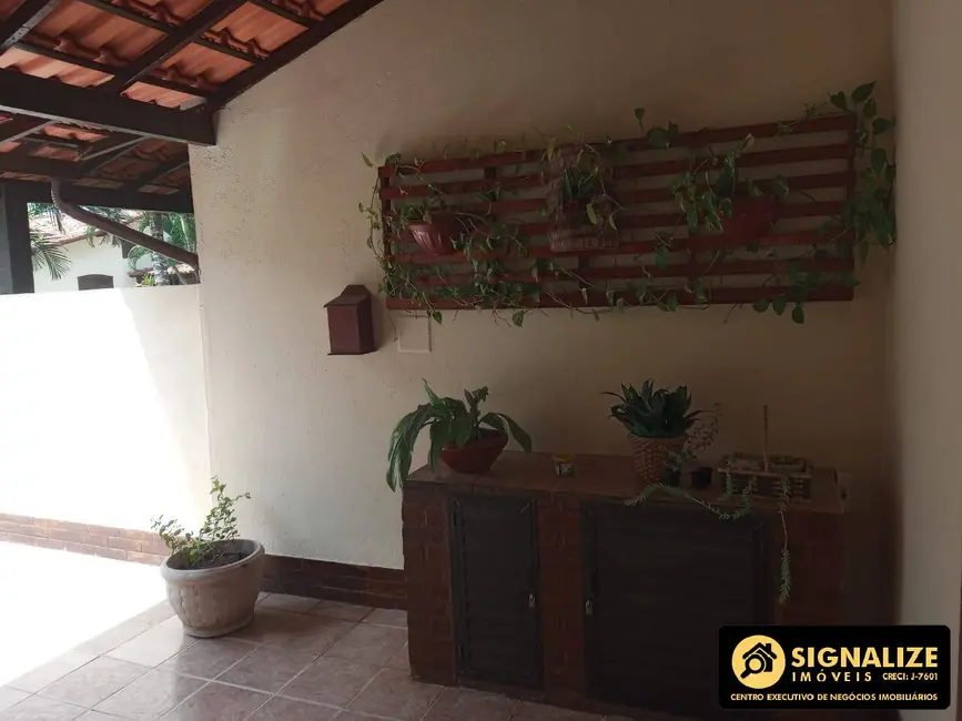 Foto 3 de Casa de Condomínio com 2 quartos à venda, 100m2 em Braga, Cabo Frio - RJ