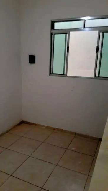 Foto 2 de Casa com 1 quarto para alugar, 30m2 em São Paulo - SP