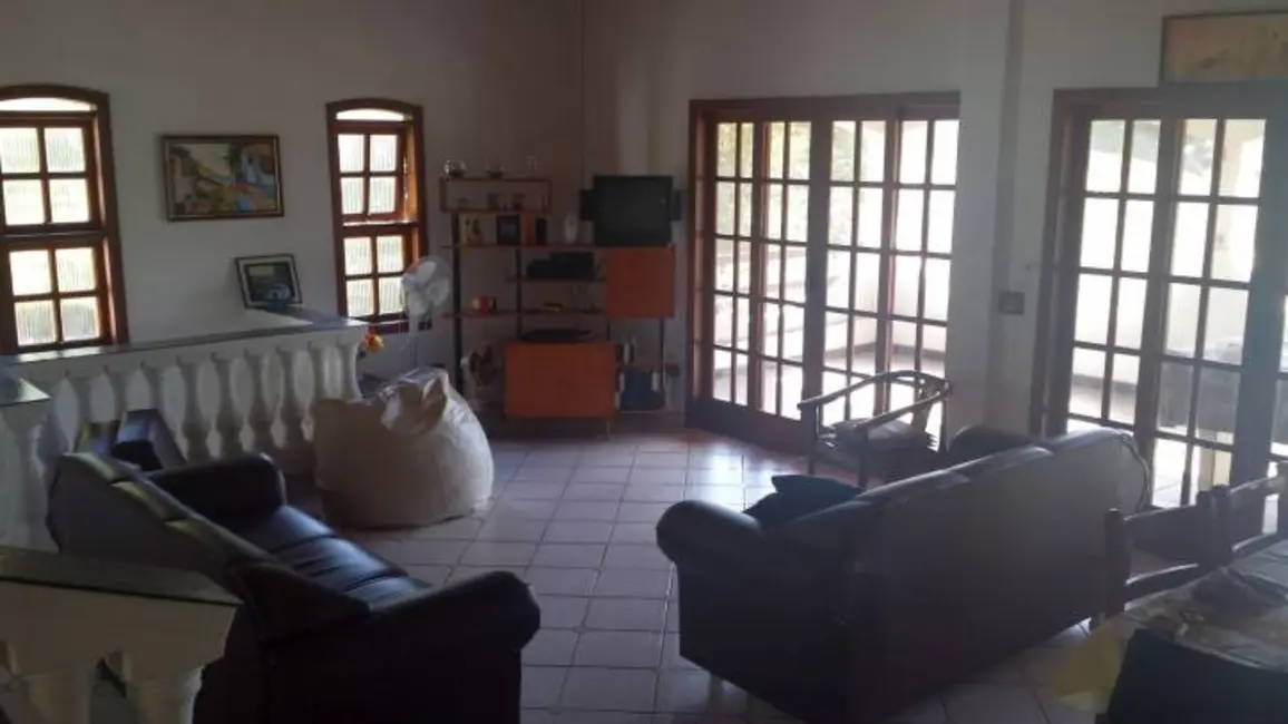 Foto 4 de Chácara com 3 quartos à venda, 300m2 em Centro, Cerquilho - SP