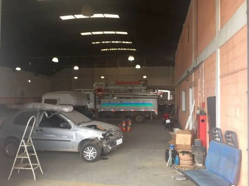 Foto 9 de Armazém / Galpão à venda, 1300m2 em Santana De Parnaiba - SP