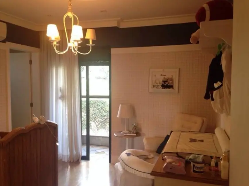 Foto 12 de Apartamento com 3 quartos à venda, 250m2 em Morumbi, São Paulo - SP