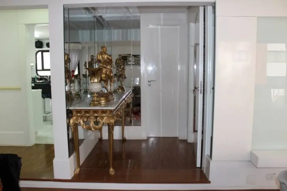 Apartamento com 4 quartos à venda, 297m2 em Campo Belo, São Paulo - SP - imagem 8 Foto 8 de Apartamento com 4 quartos à venda, 297m2 em Campo Belo, São Paulo - SP