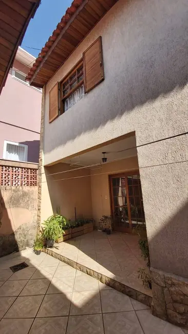 Foto 2 de Sobrado com 3 quartos à venda, 304m2 em Vila Anhangüera, São Paulo - SP