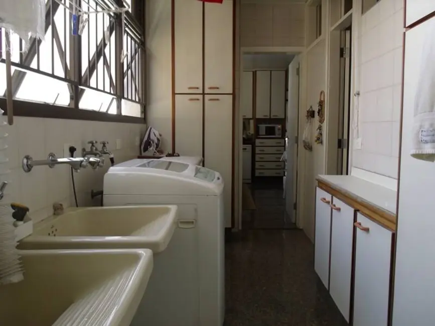 Foto 8 de Apartamento com 3 quartos à venda, 241m2 em Santa Cecília, São Paulo - SP