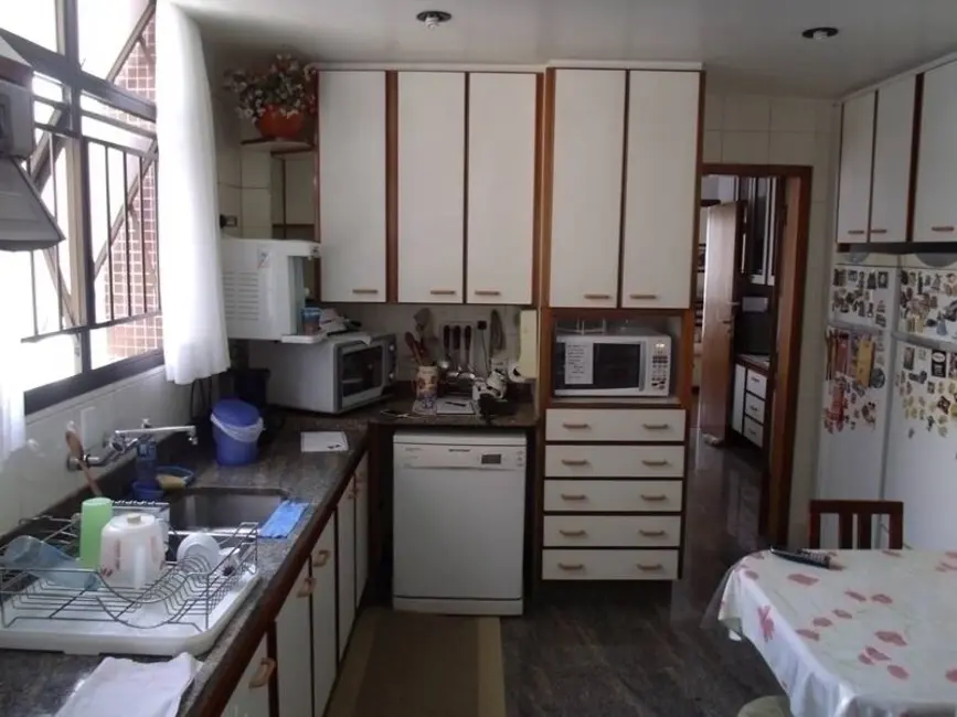 Foto 6 de Apartamento com 3 quartos à venda, 241m2 em Santa Cecília, São Paulo - SP