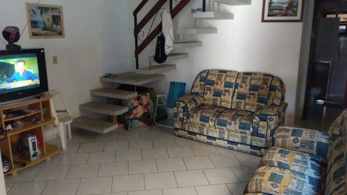 Sobrado com 1 quarto à venda, 123m2 em Itanhaem - SP - imagem 5 Foto 5 de Sobrado com 1 quarto à venda, 123m2 em Itanhaem - SP