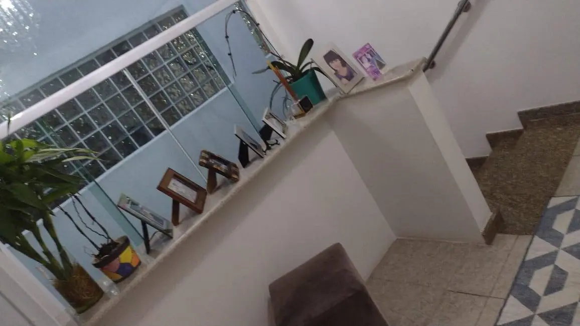 Sobrado com 3 quartos à venda, 150m2 em Vila Marari, São Paulo - SP - imagem 6 Foto 6 de Sobrado com 3 quartos à venda, 150m2 em Vila Marari, São Paulo - SP