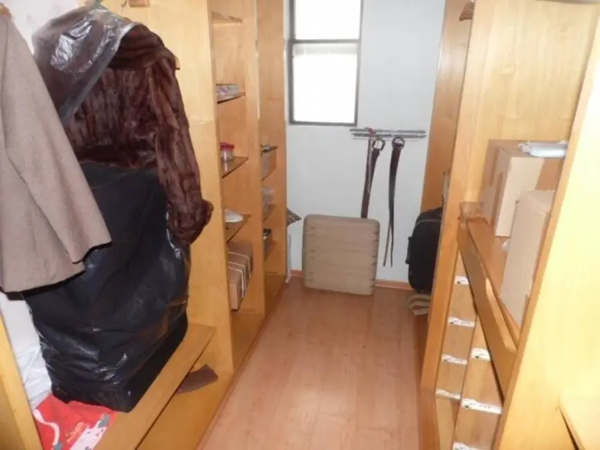 Foto 8 de Casa com 5 quartos à venda, 350m2 em Chácara Monte Alegre, São Paulo - SP