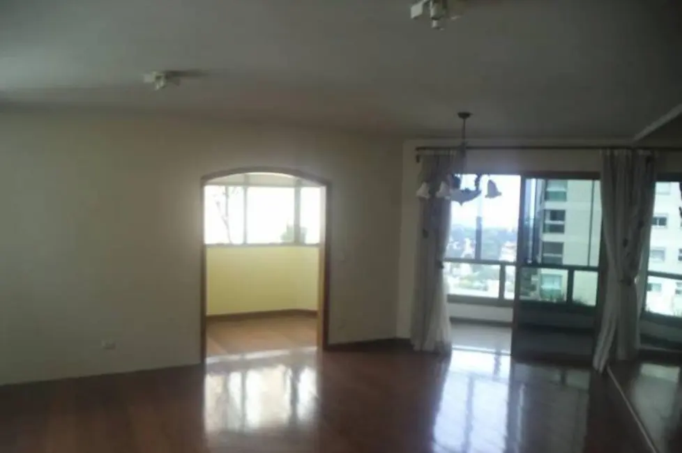 Apartamento com 4 quartos à venda, 279m2 em Campo Belo, São Paulo - SP - imagem 3 Foto 3 de Apartamento com 4 quartos à venda, 279m2 em Campo Belo, São Paulo - SP