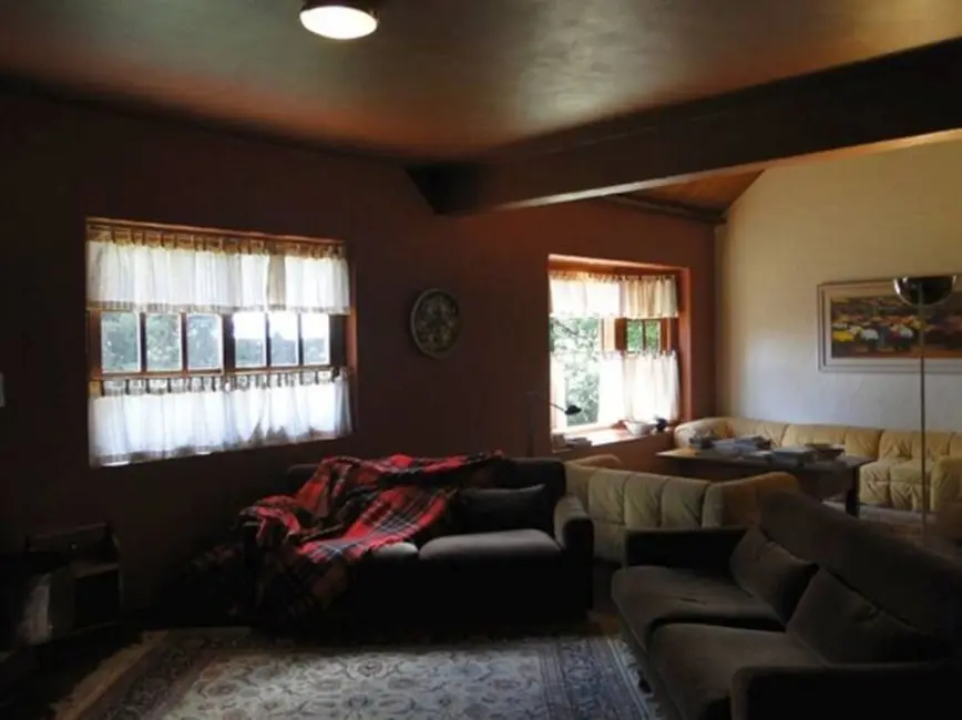 Foto 3 de Chácara com 4 quartos à venda, 500m2 em Campos Do Jordao - SP