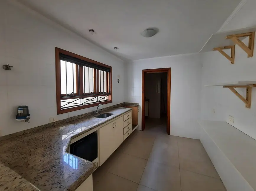 Foto 4 de Casa com 3 quartos à venda, 150m2 em Vila Gertrudes, São Paulo - SP