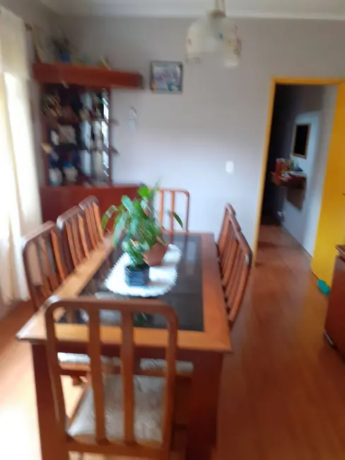 Foto 3 de Sobrado com 4 quartos à venda e para alugar, 180m2 em Vila Marari, São Paulo - SP