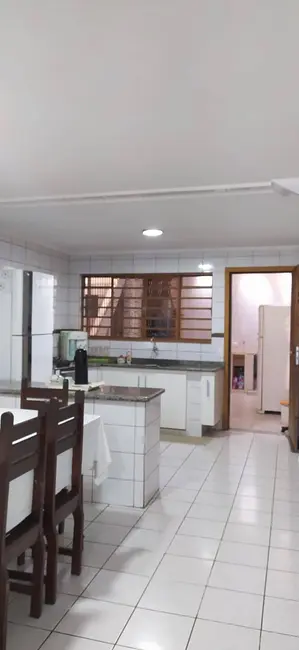 Foto 4 de Sobrado com 3 quartos à venda, 125m2 em Jardim Irapiranga, São Paulo - SP