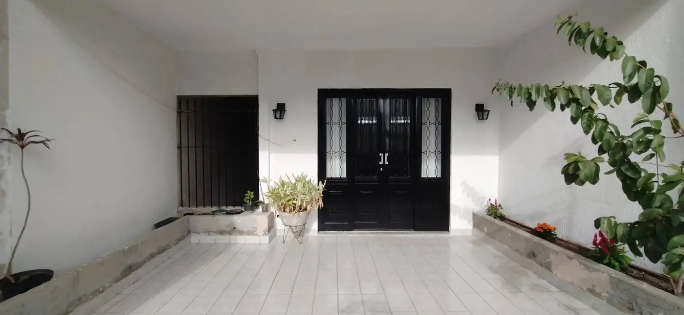 Foto 3 de Sobrado com 3 quartos à venda, 125m2 em Jardim Irapiranga, São Paulo - SP