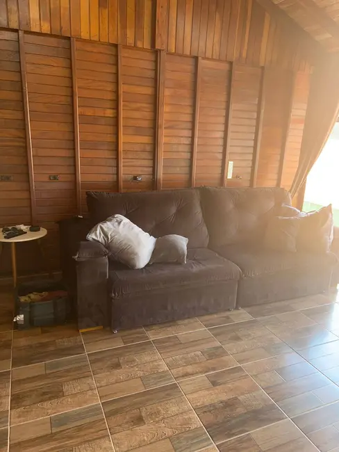 Foto 4 de Casa com 2 quartos à venda, 200m2 em Joanopolis - SP