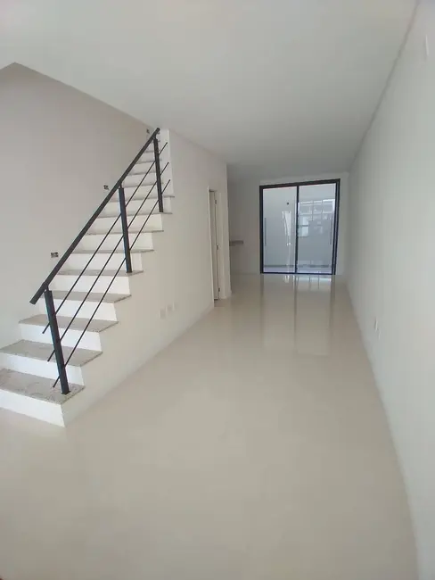 Sobrado com 3 quartos à venda, 126m2 em Cupecê, São Paulo - SP - imagem 4 Foto 4 de Sobrado com 3 quartos à venda, 126m2 em Cupecê, São Paulo - SP