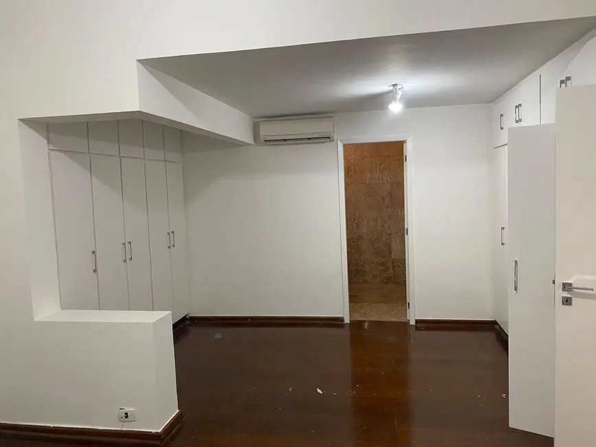 Foto 9 de Casa com 4 quartos à venda e para alugar, 450m2 em Jardim Santo Amaro, São Paulo - SP