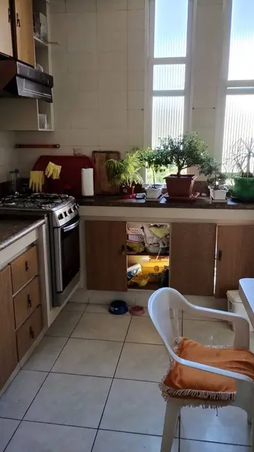 Apartamento com 4 quartos à venda, 136m2 em Pitangueiras, Guaruja - SP - imagem 3 Foto 3 de Apartamento com 4 quartos à venda, 136m2 em Pitangueiras, Guaruja - SP