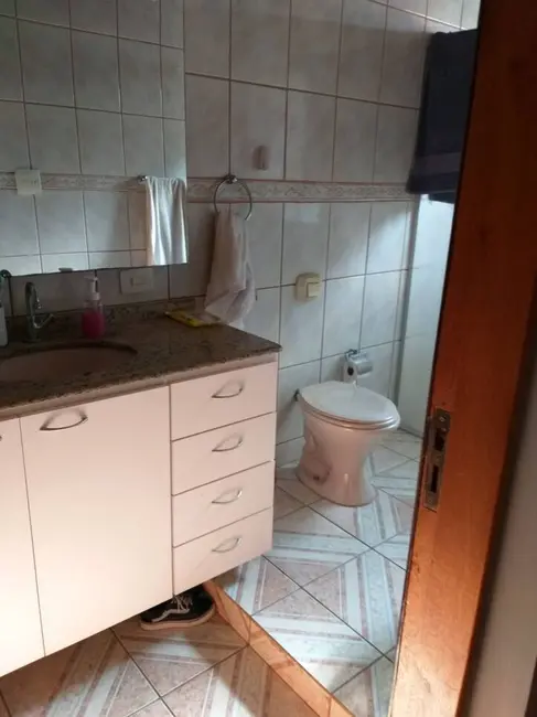 Casa com 6 quartos à venda, 300m2 em Veleiros, São Paulo - SP - imagem 8 Foto 8 de Casa com 6 quartos à venda, 300m2 em Veleiros, São Paulo - SP